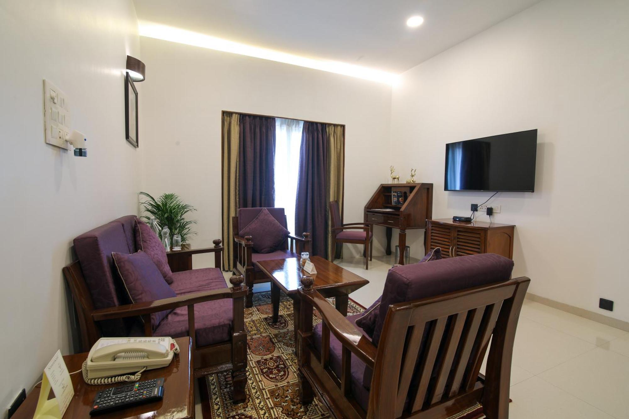 The Orchid Hotel Hinjewadi Pune Bagian luar foto