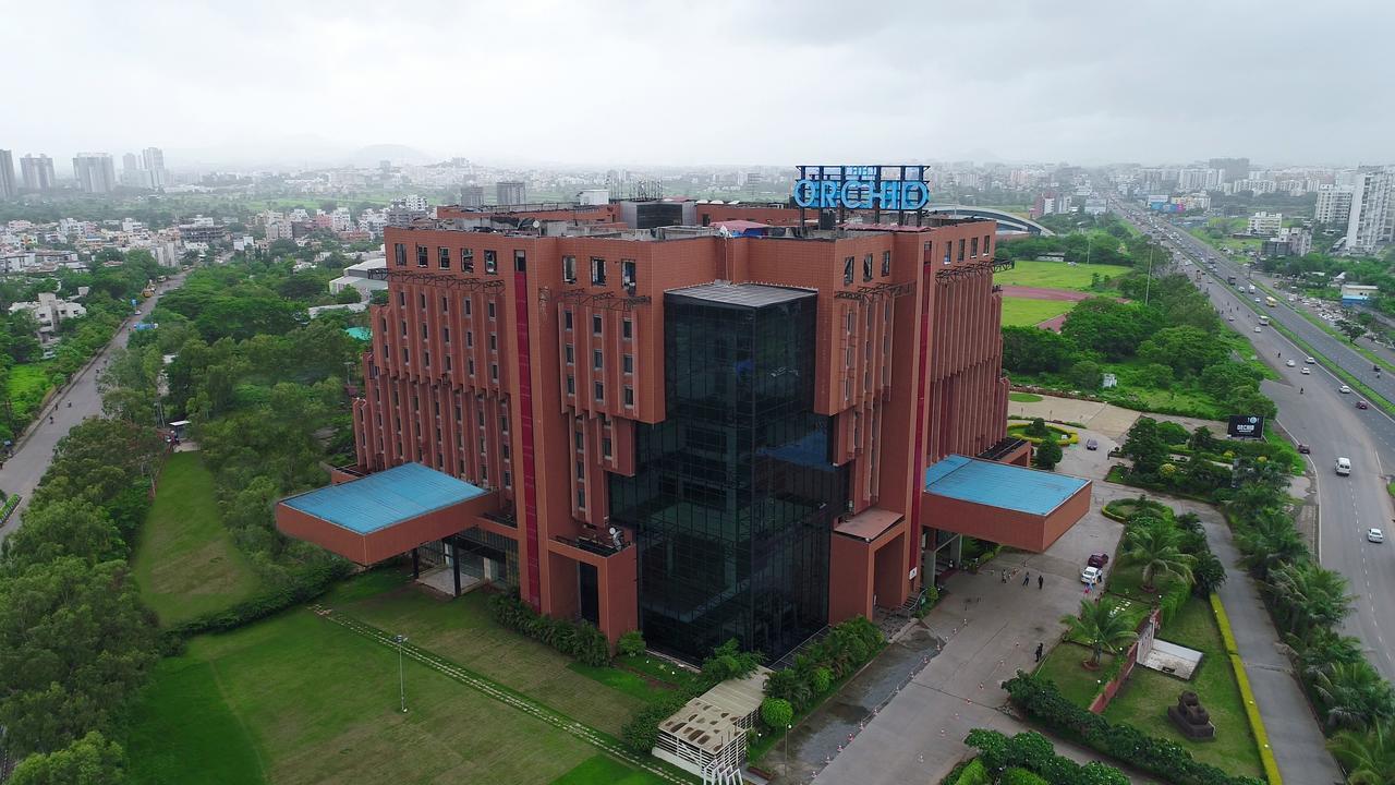 The Orchid Hotel Hinjewadi Pune Bagian luar foto Greenwood City