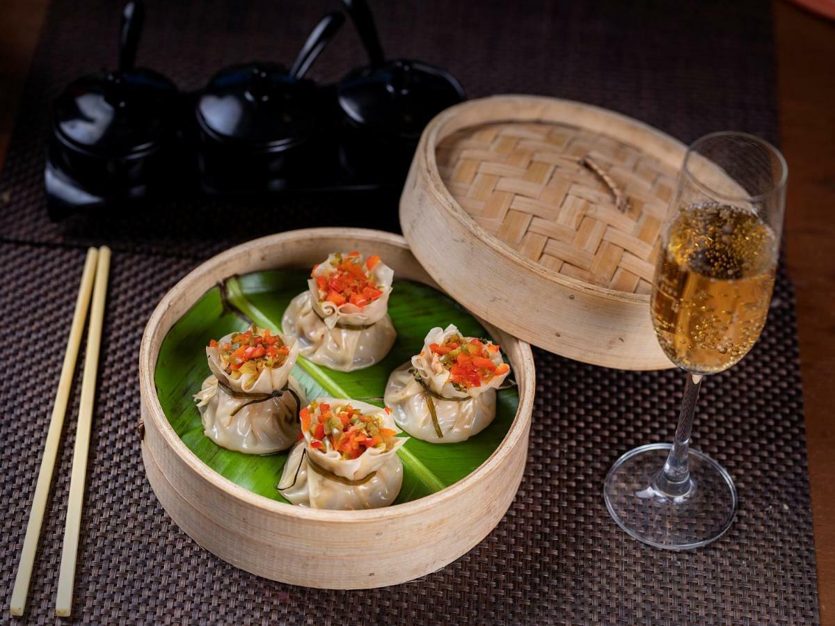 The Orchid Hotel Hinjewadi Pune Bagian luar foto Dim sum