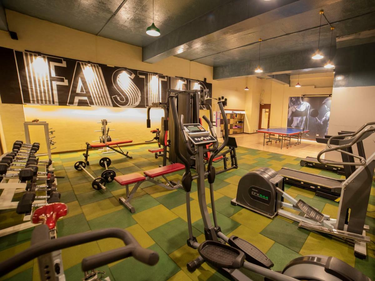The Orchid Hotel Hinjewadi Pune Bagian luar foto FAST Gym